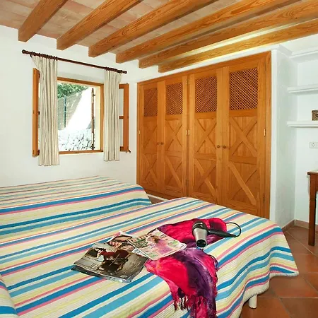 Na Catalina Amazing In